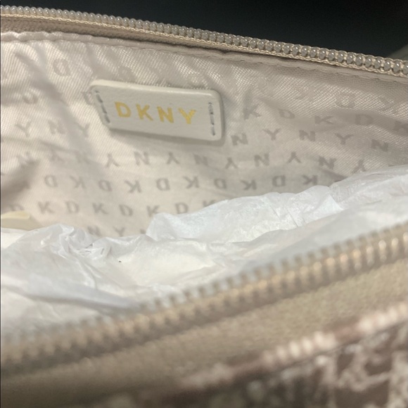 DKNY beanie and pouch, NWT main image 7